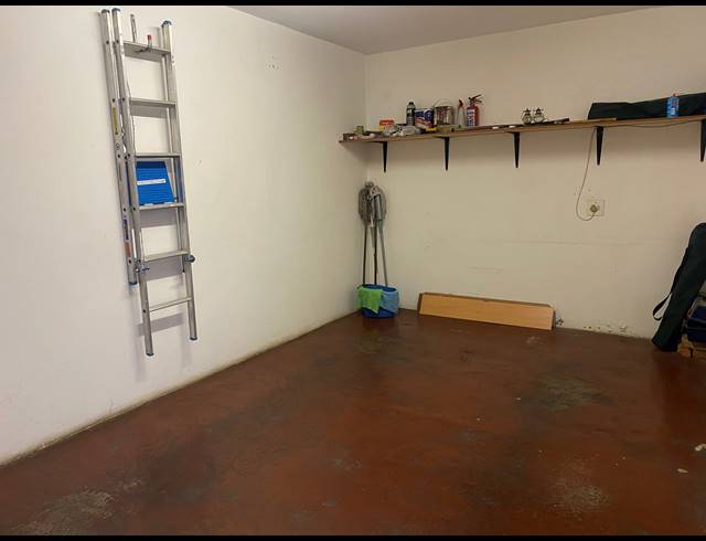 2 BEDROOM TOWNHOUSE FOR SALE IN RIDGEWAY